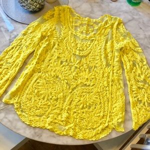 For love lemons style crochet lace top small yello